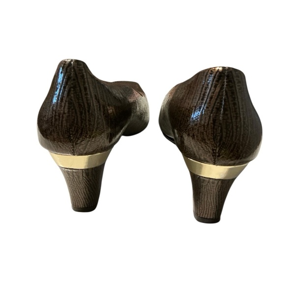 J. Renee Women's Mary Pump Cognac Size 6W Lizard Print - Picture 4 of 10